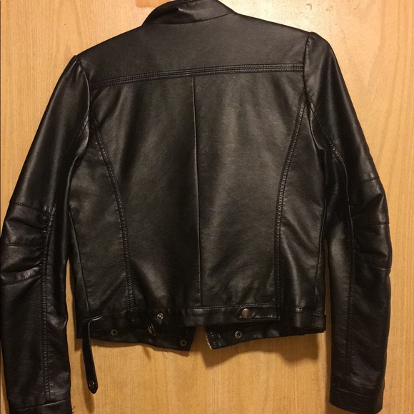 Active USA jacket. - Picture 2 of 2